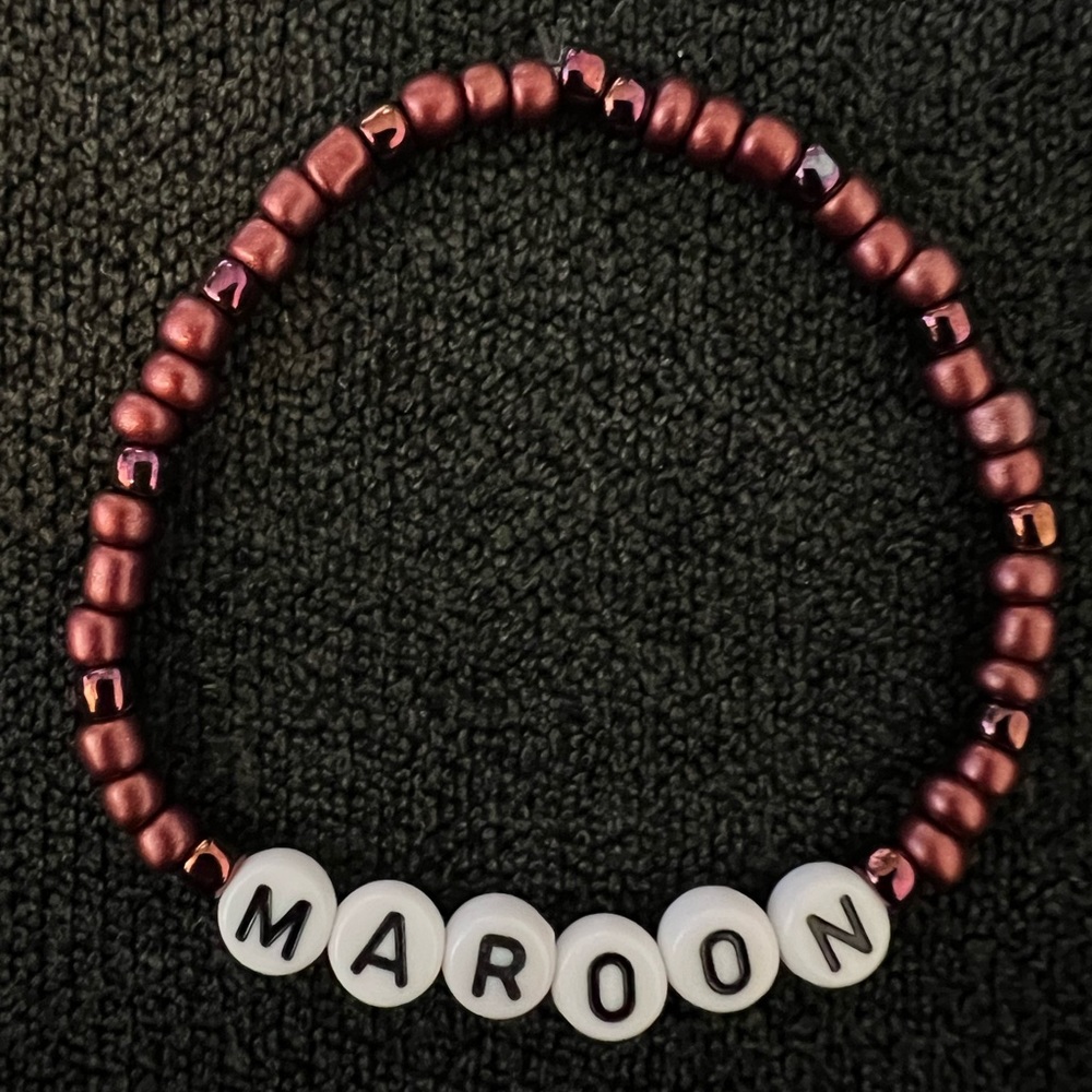 Taylor Swift Maroon friendship bracelet